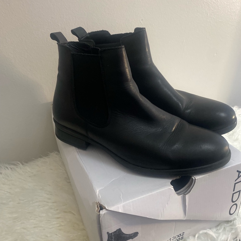 Aldo Women’s Classic Black Leather Boots
